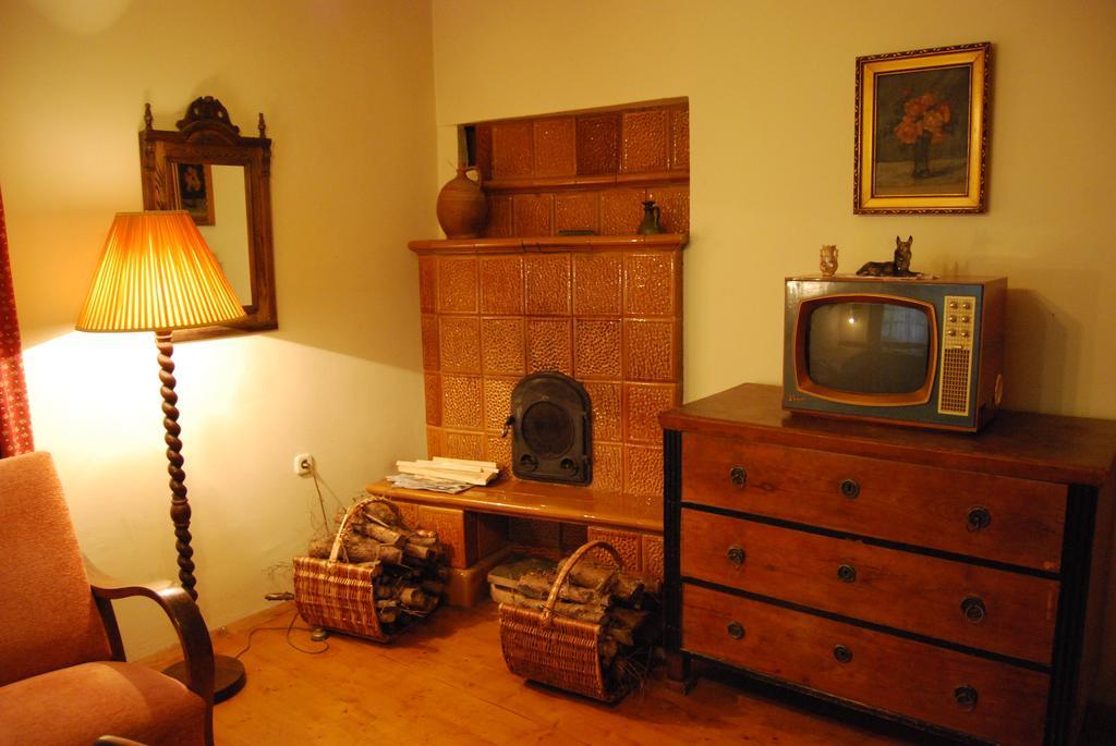 Boroka Apartmanhazak - Oereghaz Velem Pokój zdjęcie